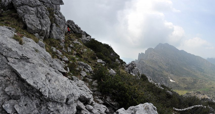 113 Sentiero dell Amicizia Monte Alben La Croce.jpg